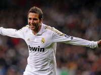 金童奖廿载群星闪耀，从梅西、鲁尼到姆巴佩的传承之路，亚马尔书写新篇