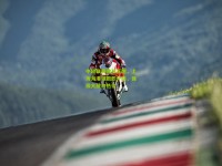 中超联赛激战正酣，上海海港领跑积分榜，保级大战白热化